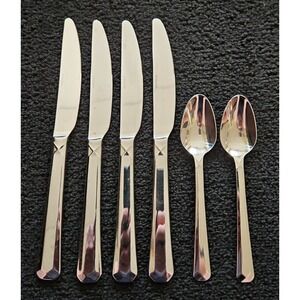 Lot Of 6- Oneida Chroma Stainless 18/10 Glossy 4 Knives  2 Teaspoons